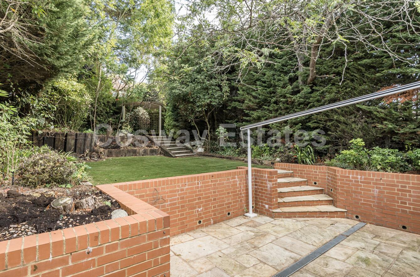 The Reddings, Mill Hill, NW7, London